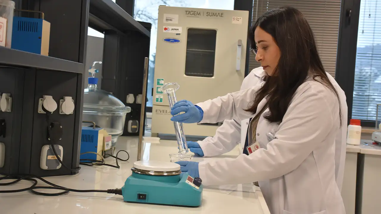 Trabzon’da geliştirildi: Gıdaların raf ömrünü uzatan ambalaj üretildi