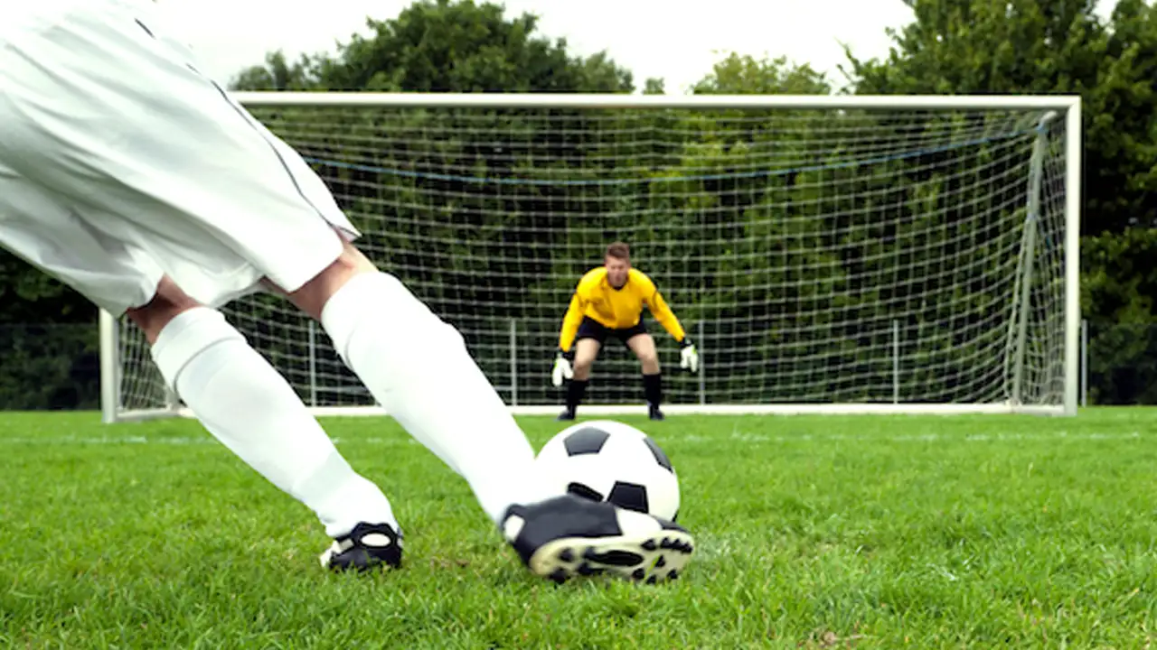 Türk futbolunda eşi görülmemiş olay: Maç iki saniye sürecek