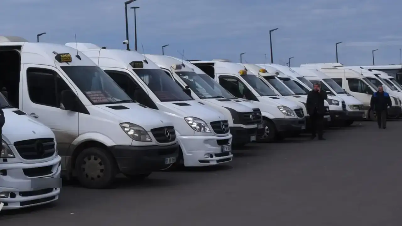 Trabzon’da ulaşım zammı öncesi şoför esnafından dikkat çeken açıklama “Bu zam bizi kurtarmıyor”