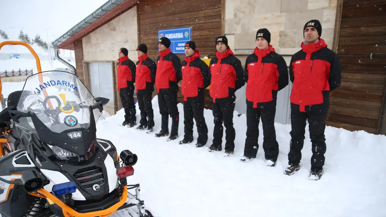 Çambaşı Kayak Merkezi’nde JAK timi bu sezon 128 olaya müdahale etti