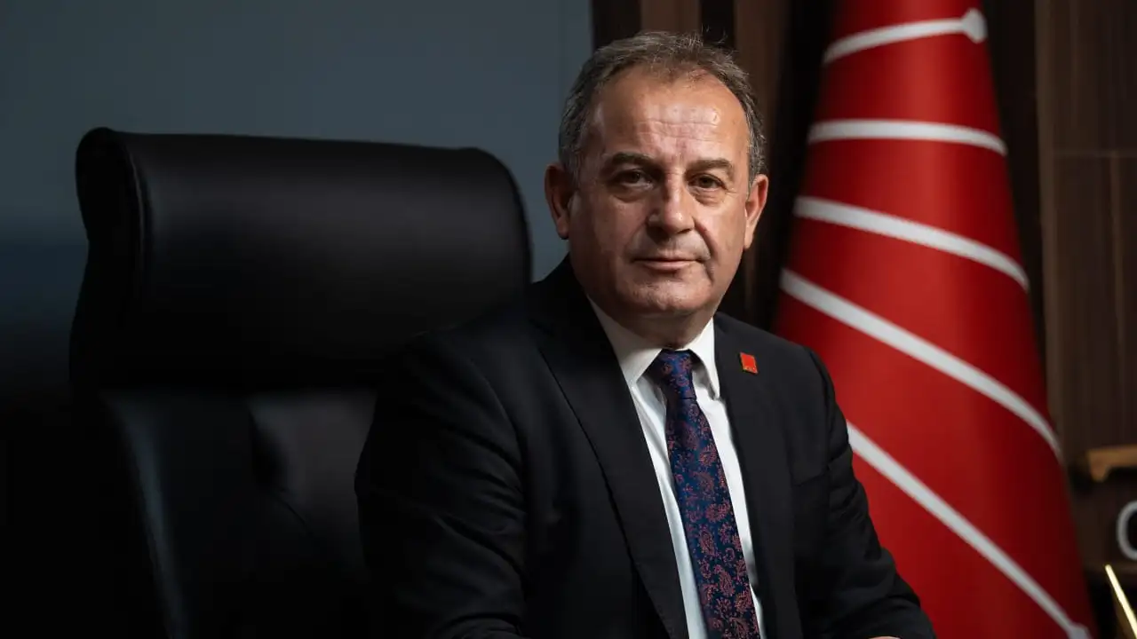 Mustafa Bak'tan Büyükşehir sözleri: "Borcu borçla ödüyorlar"