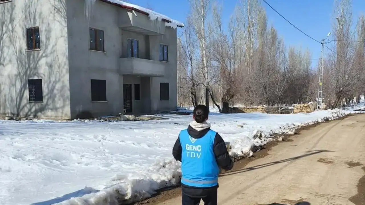 Bayburt’ta minik öğrencilerden ihtiyaç sahiplerine ramazan desteği