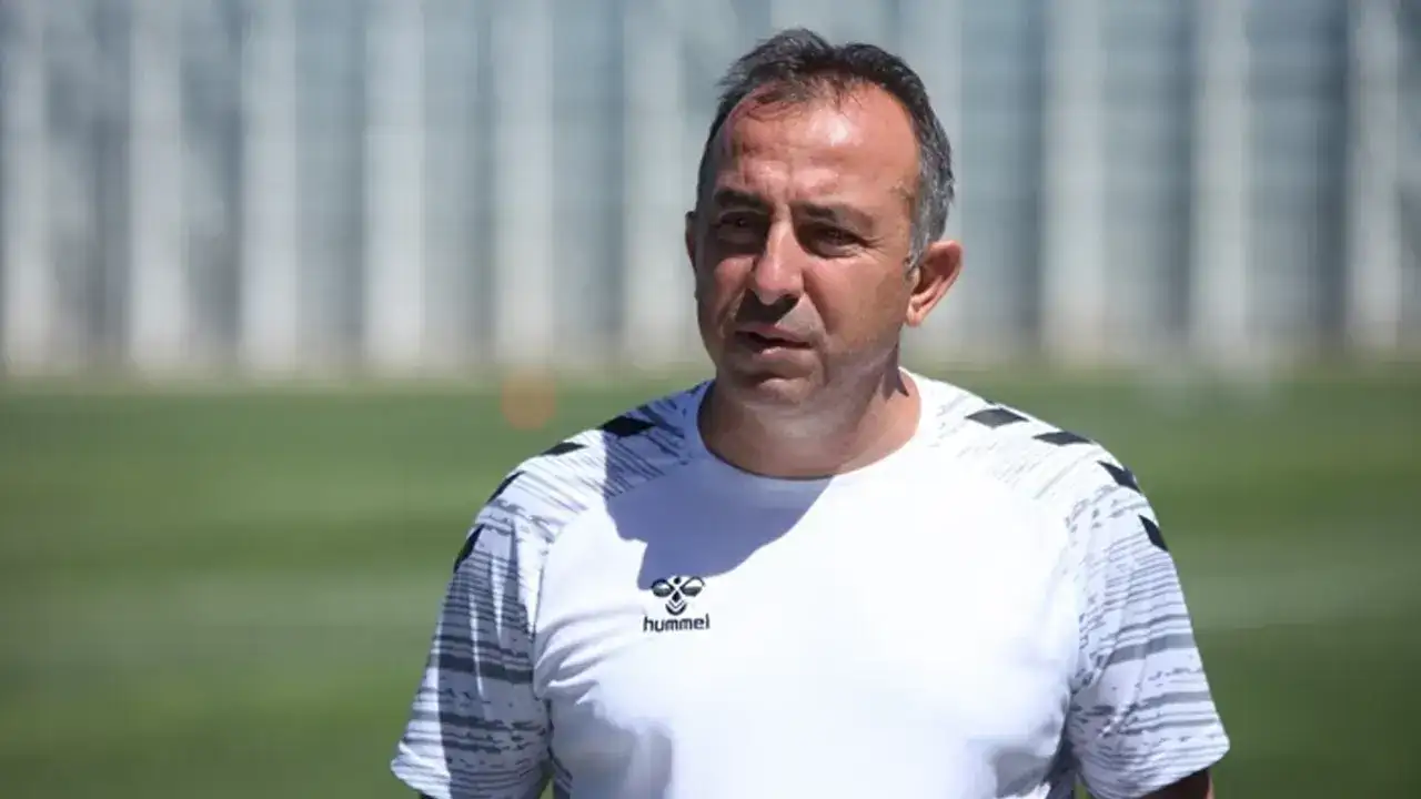 Rizespor cephesinden uzatma tepkisi! Recep Uçar: “Bu maç 3 dakika uzamaz”
