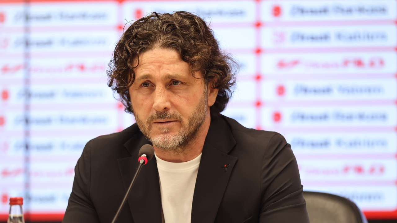 Trabzonspor’da Fatih Tekke’den net mesaj! “Hedefimiz 1-4! Değişmedi…