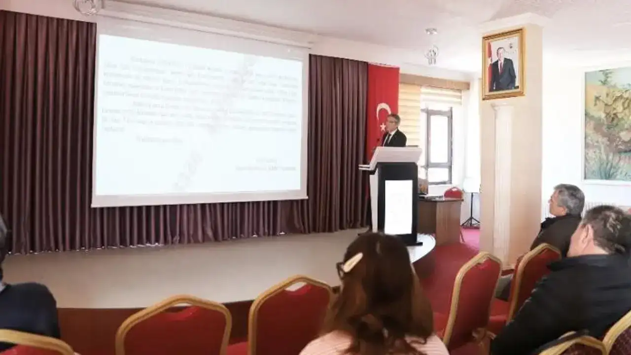 Bayburt’ta personele resmî yazışma kuralları semineri