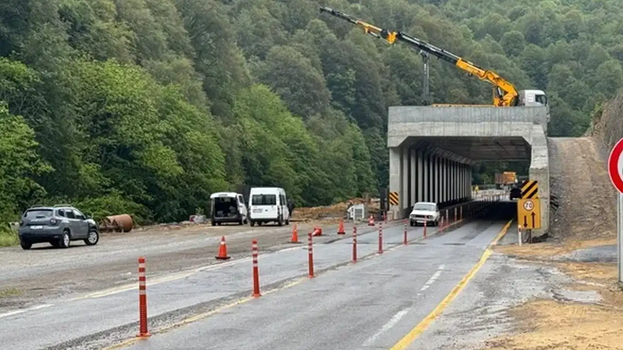 Artvin yolunda tünel çalışması: Sürücülere dikkat uyarısı