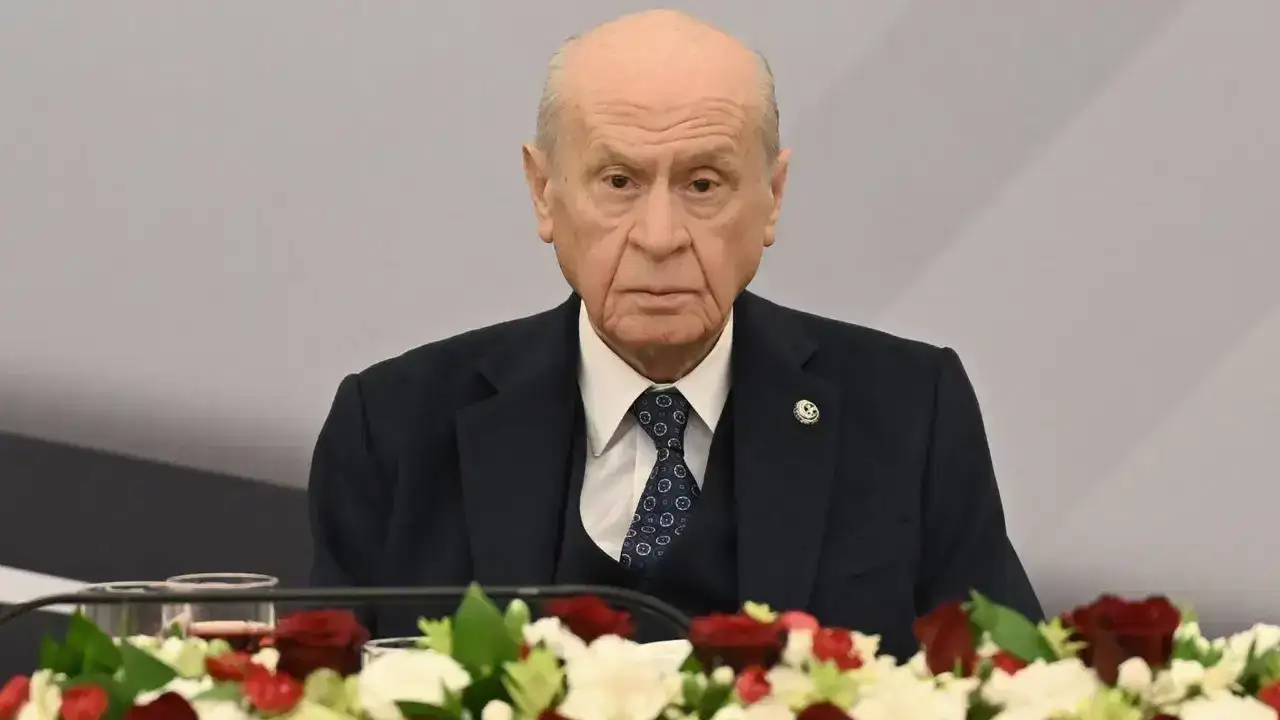 Bahçeli’den İran mesajı: “Devlet zayıfladıkça cemaatler büyür”