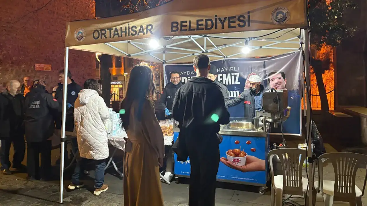 Ortahisar Belediyesi’nden Kadir Gecesi’nde camilerde ikram