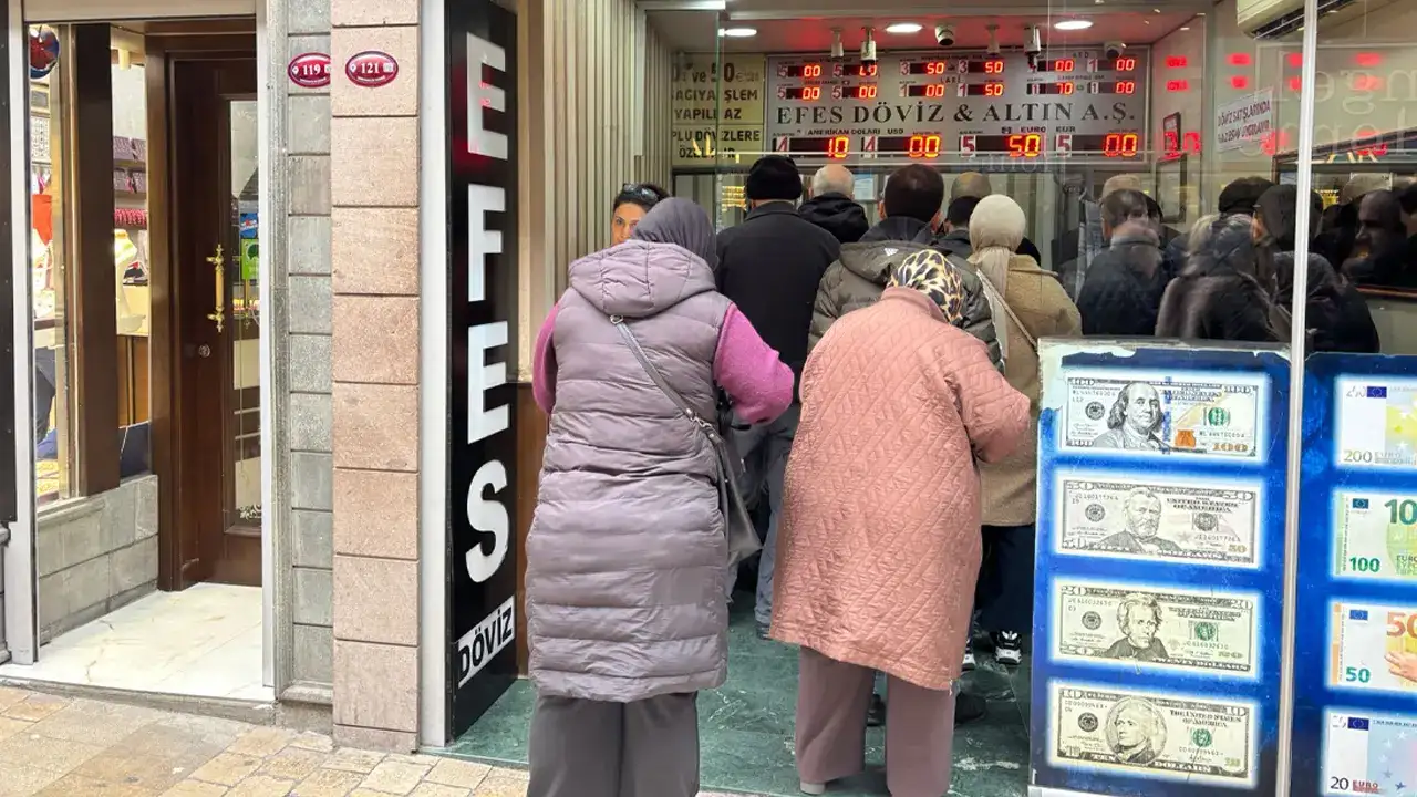 Trabzon’da dövizcilere akın! Savaş sonrası döviz hareketlendi