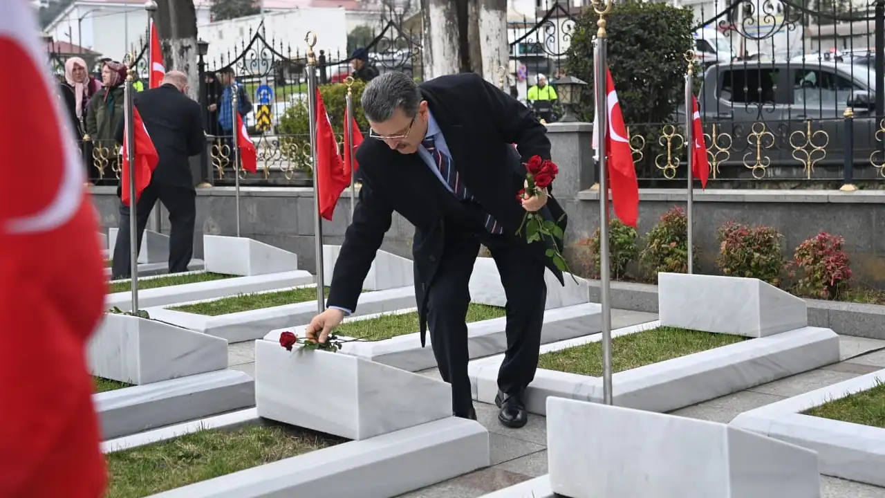 Trabzon’da Çanakkale ruhu yaşatıldı: Şehitler dualarla anıldı