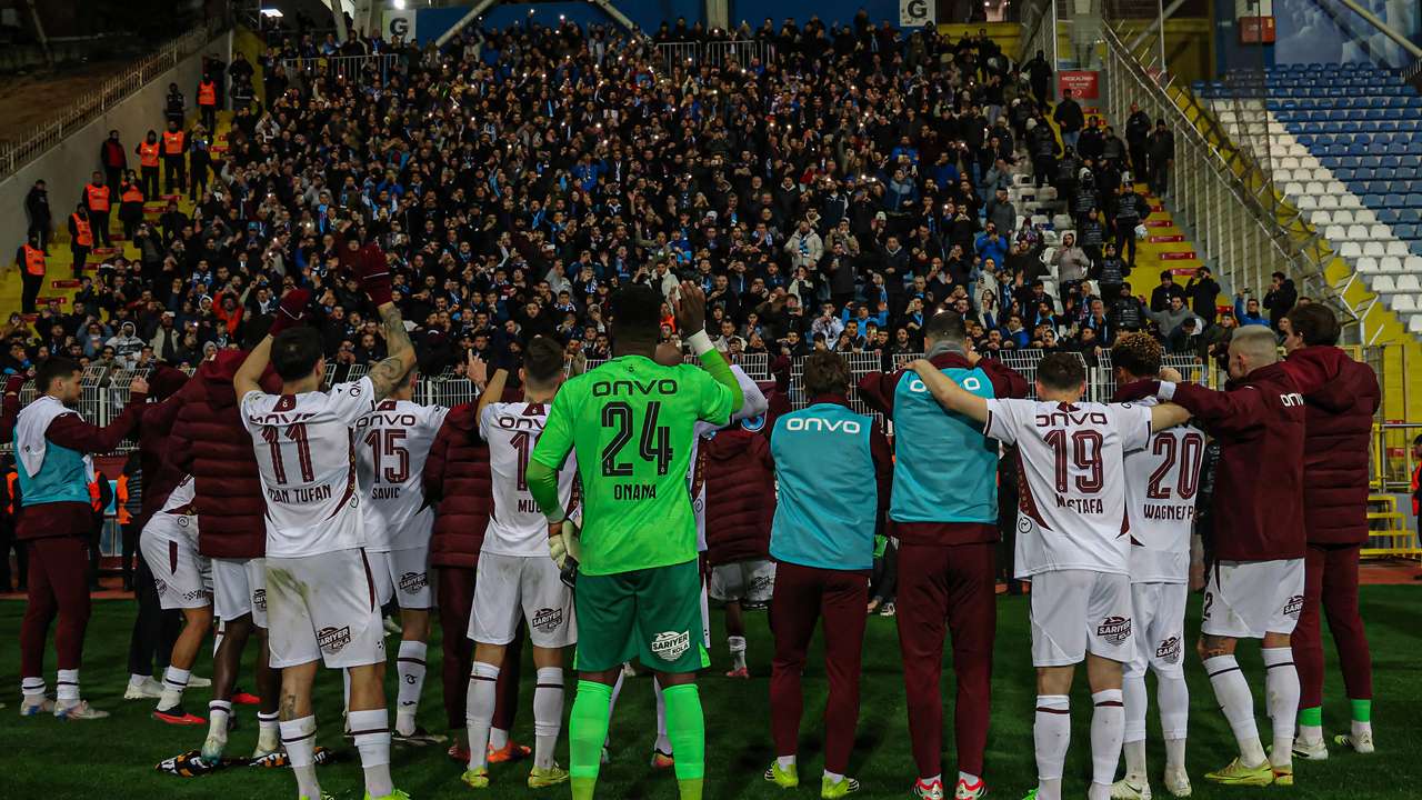 Trabzonspor’da 148 hafta sonra bir ilk! Fatih Tekke ile 5’te 5