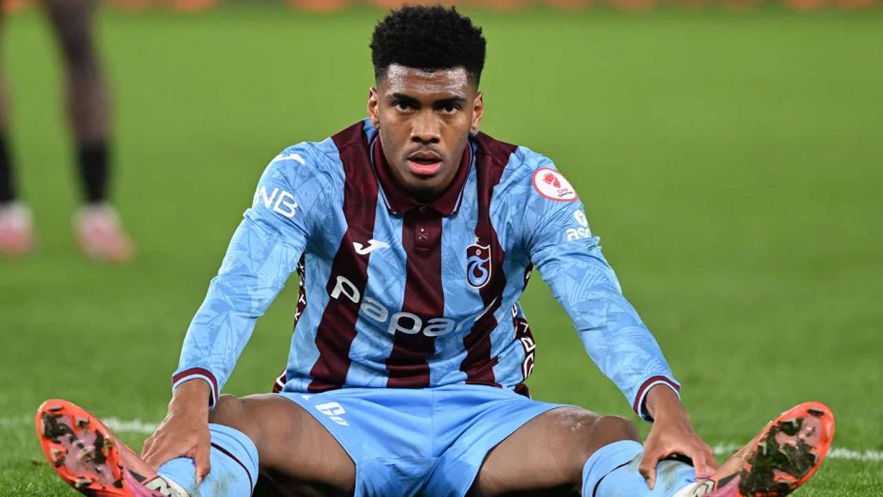 Trabzonspor'un yıldızı adeta şov yapıyor! Tarihe geçebilir