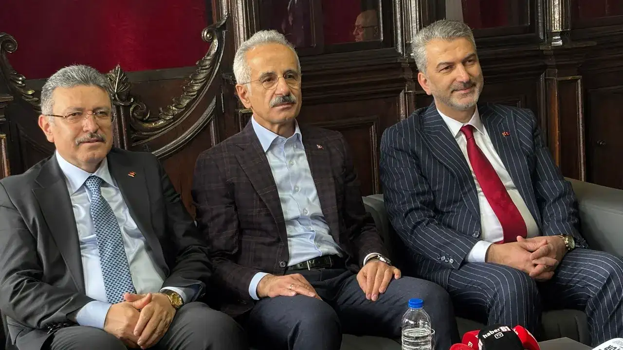 Trabzon’da bayram buluşması: Uraloğlu projeleri tek tek sıraladı