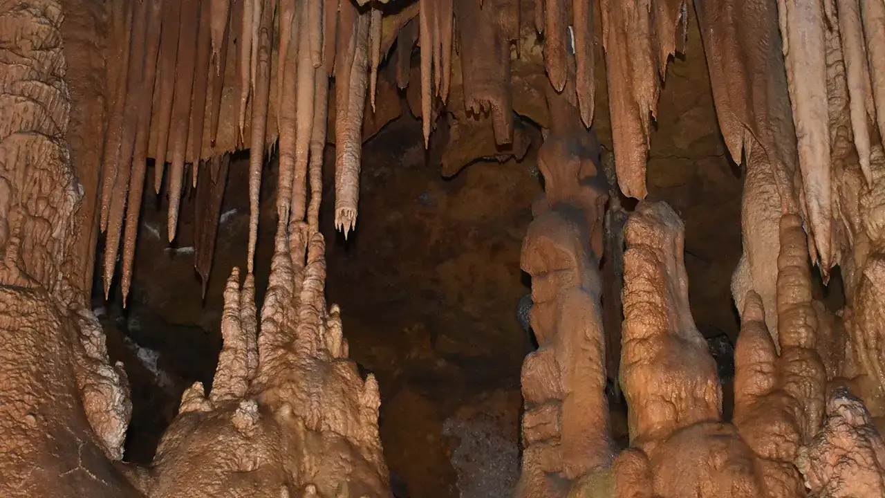 Karaca Mağarası’nda bayramla birlikte turizm sezonu açıldı