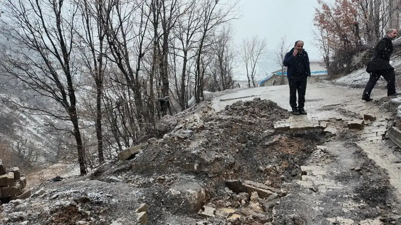 Şırnak’ta köy çöktü! Evler boşaltıldı, vatandaşlar anaokuluna sığındı