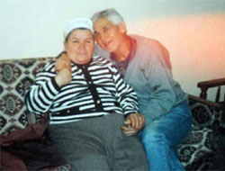 Yaşlı çift dövülerek öldürüldü!