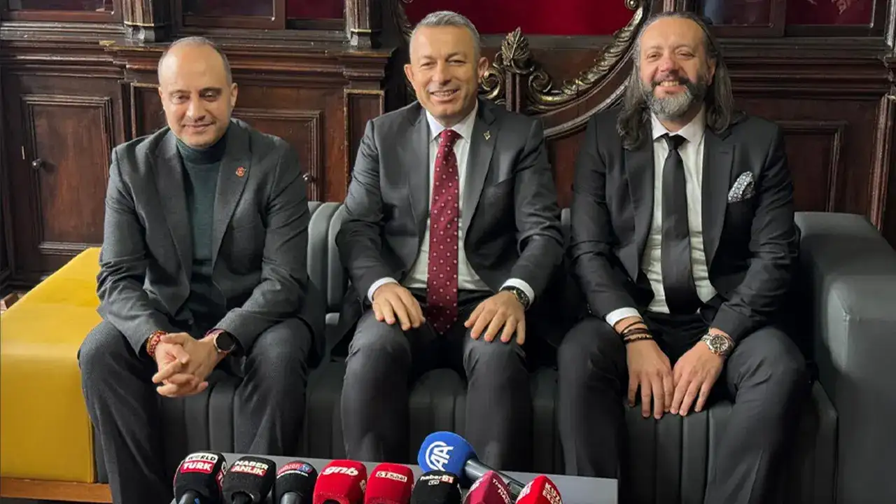 Trabzon Valisi Tahir Şahin Gazeteciler Cemiyeti’ni ziyaret etti! “Kapımıza gelen herkesin yeri var”