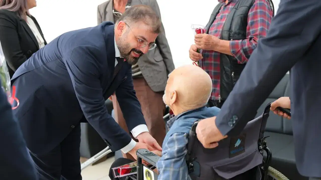 Bayburt’ta Yaşlılar Haftası huzurevinde kutlandı