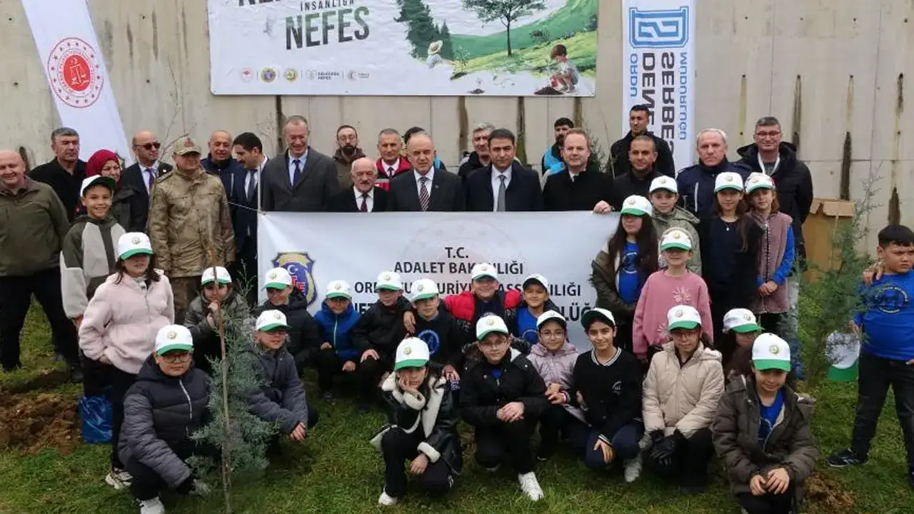 Ordu’da fidan dikim etkinliği: 100 fidan toprakla buluştu