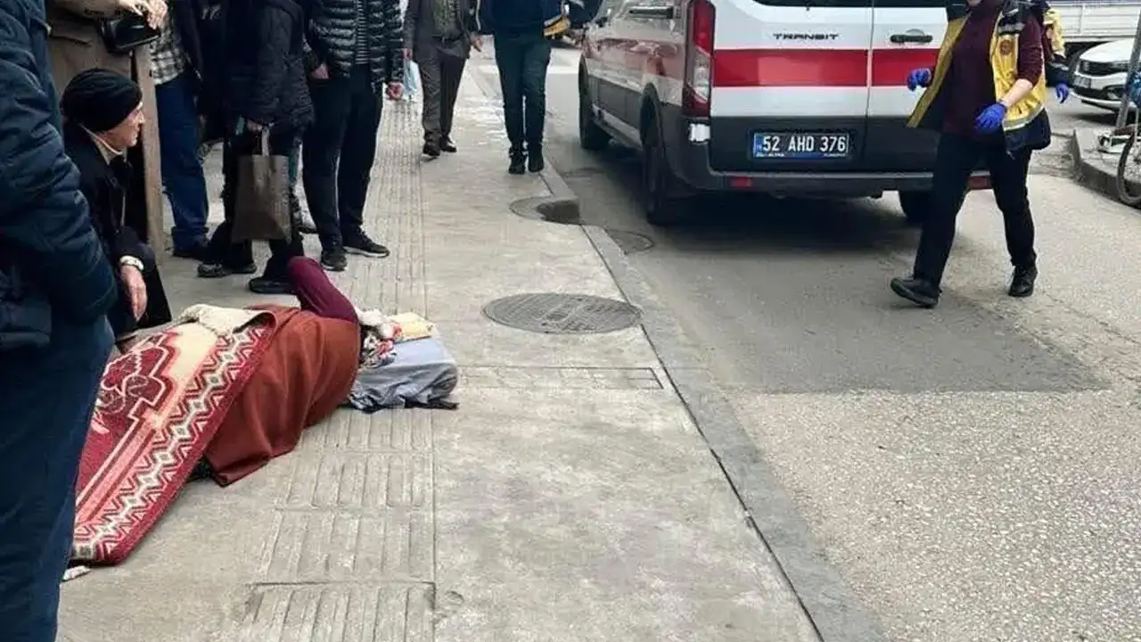 Ordu’da sara hastası kadın sokakta fenalaştı