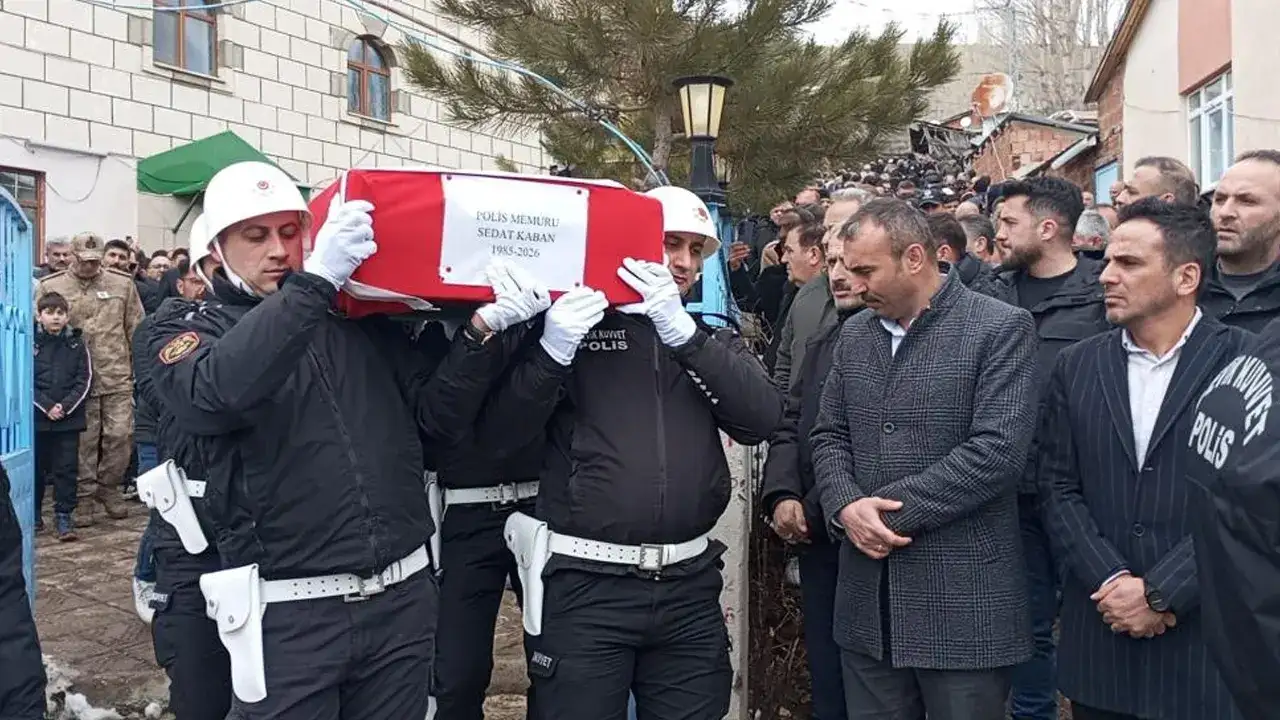 Trabzon’da görevli polis memuru Sedat Kaban son yolculuğuna uğurlandı