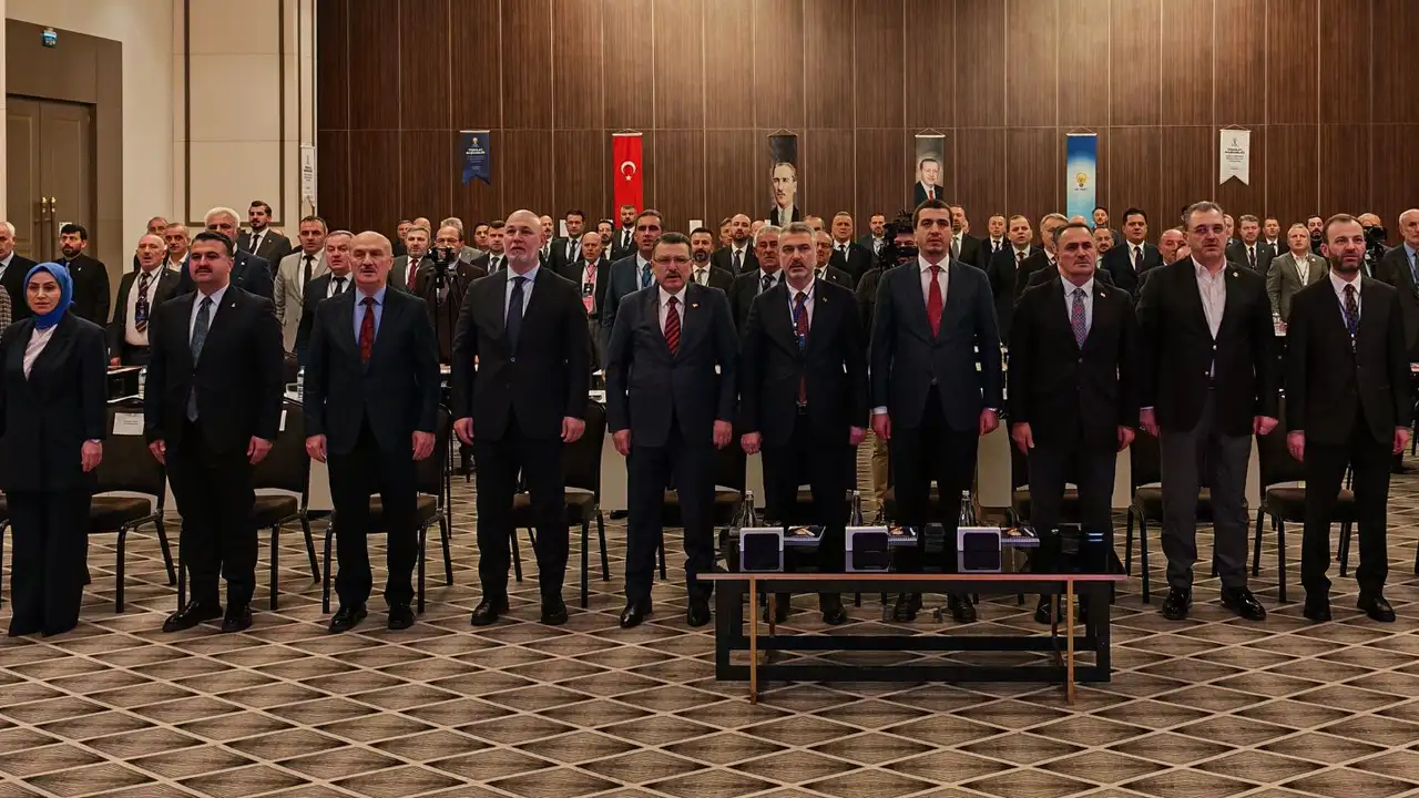 AK Parti Doğu Karadeniz Toplantısı Trabzon’da başladı: Yol haritası çizilecek