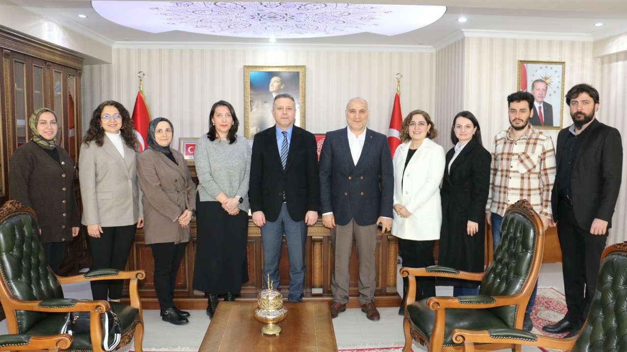 KTÜ Of Teknoloji Fakültesi’nden kitap bağışı kampanyası!