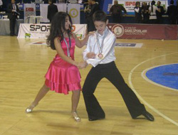 Dans sporları yarışması başladı