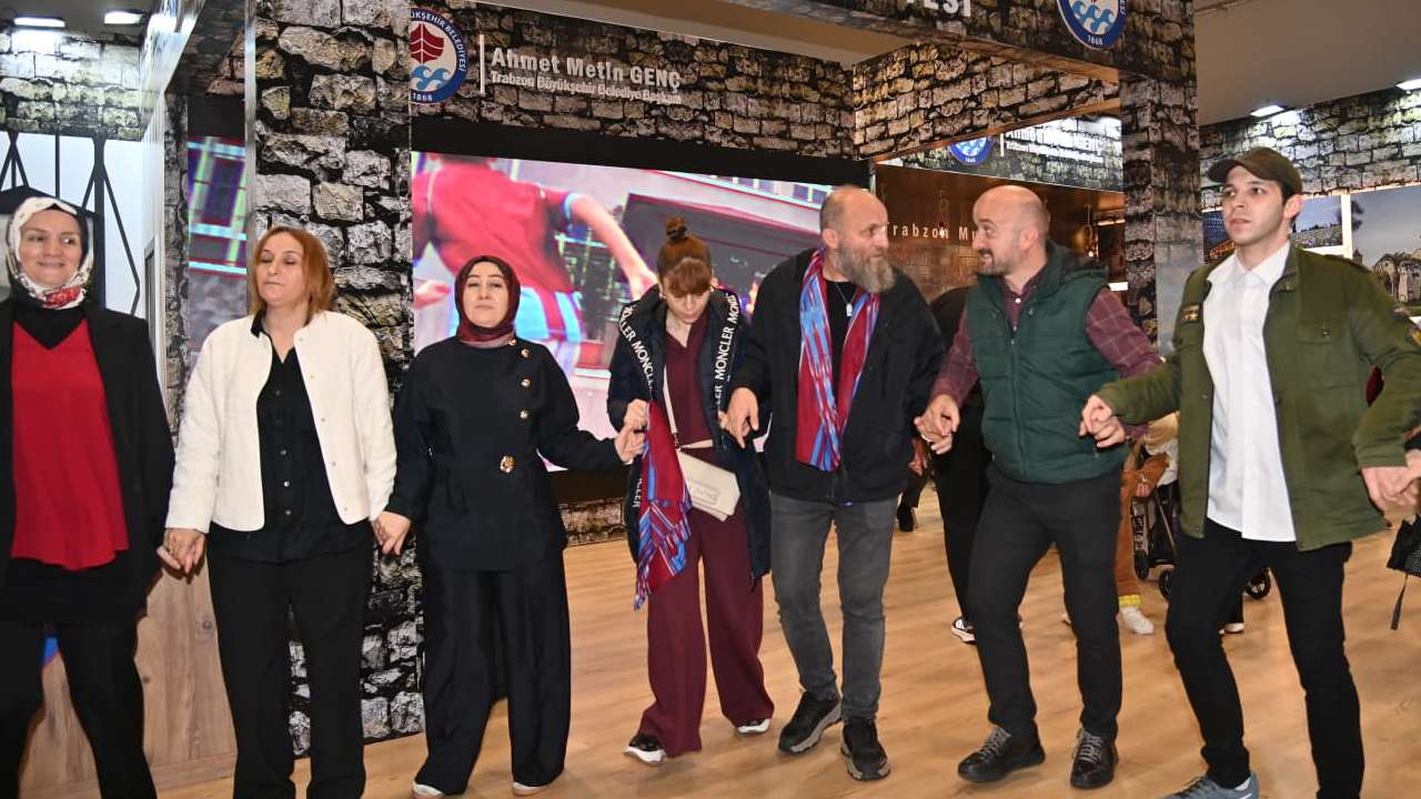 Trabzon Tanıtım Günleri sona erdi! Büyükşehir standı yoğun ilgi gördü