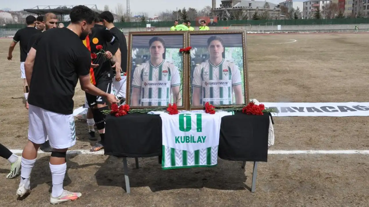 Kubilay Kaan Kundakçı Kars'ta 61 numaralı formayla anıldı