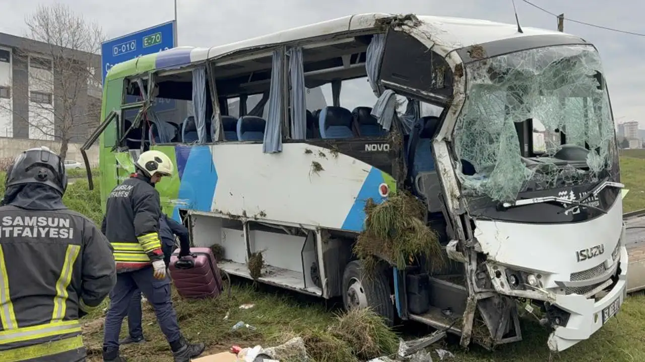 İstanbul dönüşü Samsun yolunda kaza: Öğrencinin kolu koptu; Yaralılar var