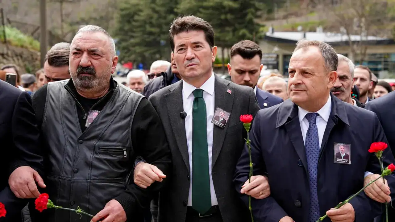 Başkan Kaya, Volkan Konak anma törenine katıldı