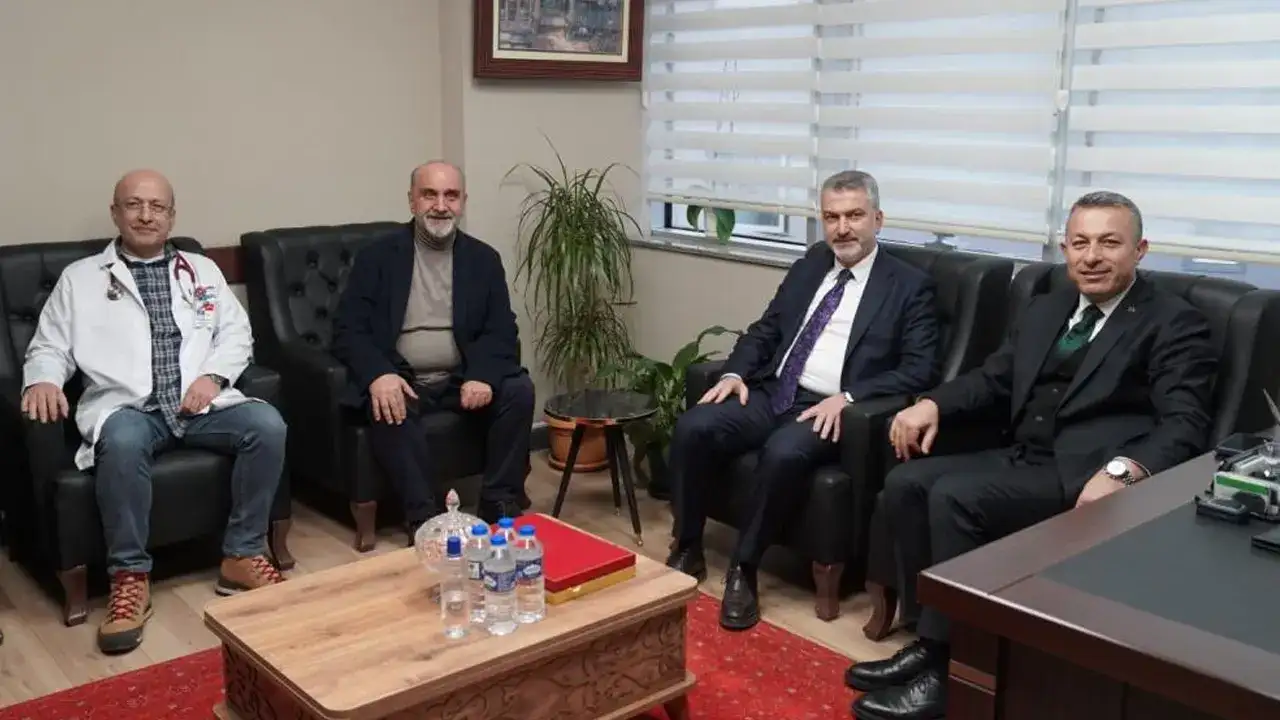 Trabzon Valisi Tahir Şahin’den İmperial Hastanesi’ne ziyaret