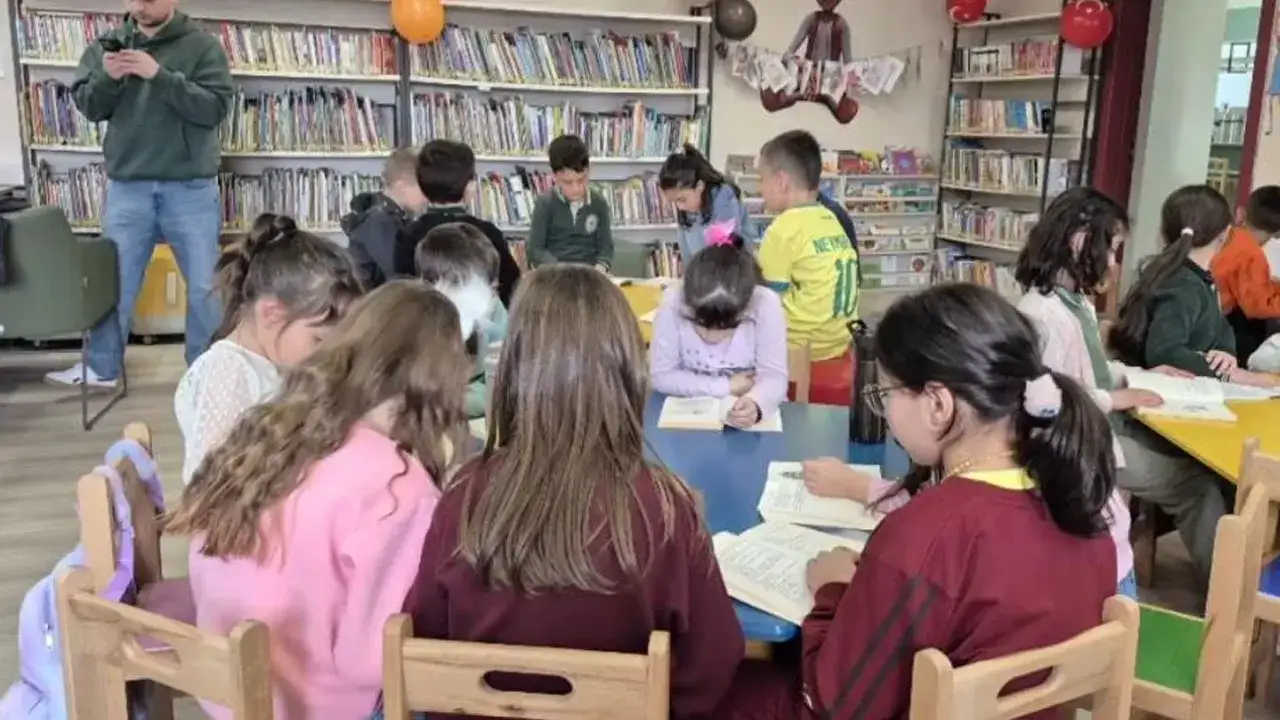 Bayburt’ta öğrenciler Kütüphaneler Haftası’nda kitapla buluştu