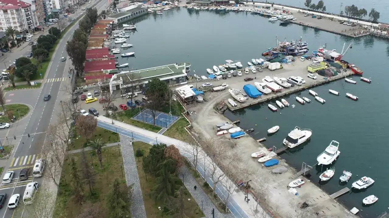 Trabzon Akçaabat’ta otopark alanı tartışmasına resmi yanıt