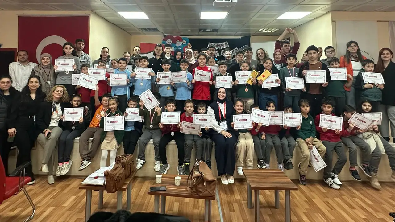Yomra’da zeka oyunları turnuvası öğrencileri buluşturdu