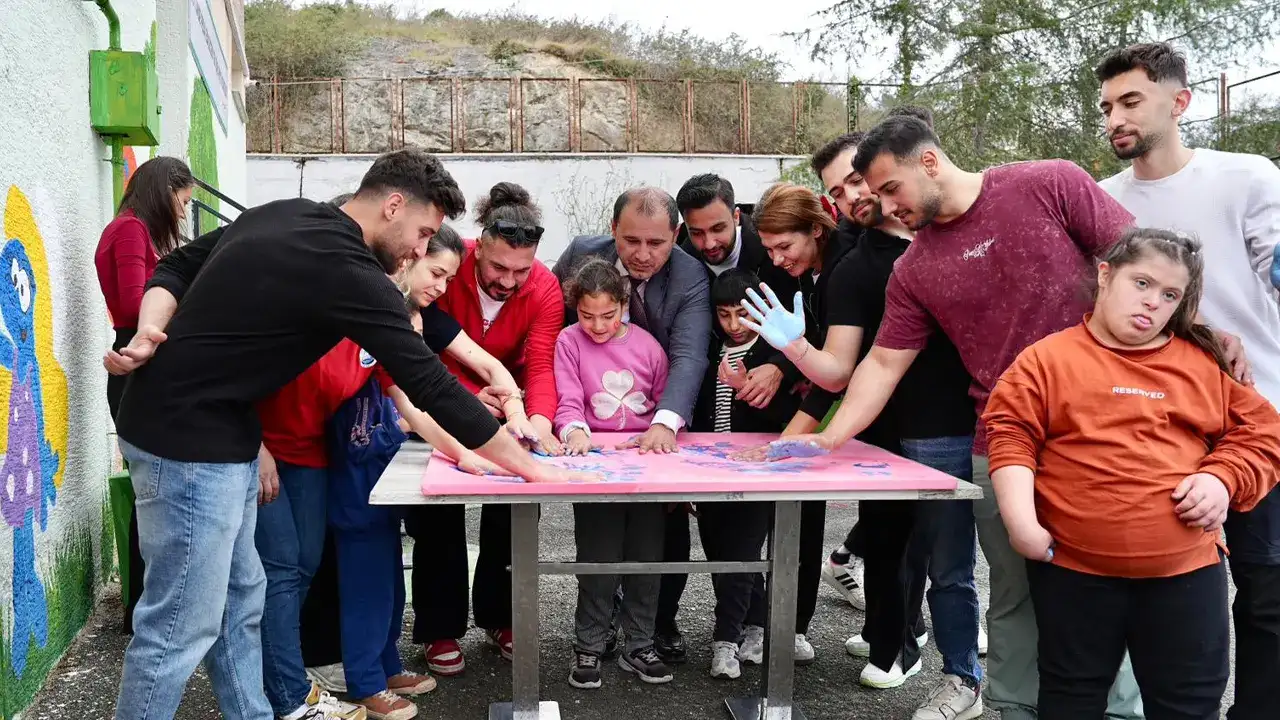 Ortahisar’da düzenlenen etkinlikler otizm farkındalığını artırdı