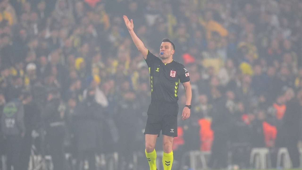 Trabzonspor Galatasaray derbisinde Hakem Cihan Aydın üst üste 4. kez görevli