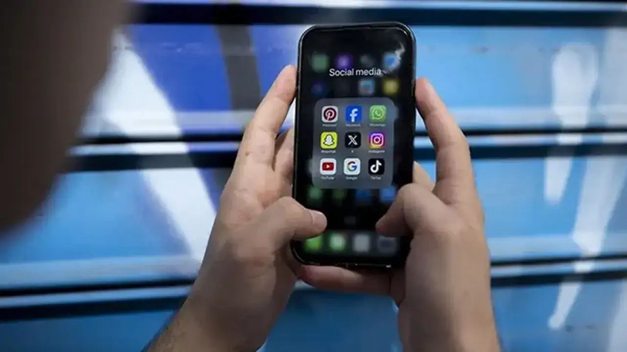 Bakan Gürlek açıkladı! Sosyal medyada kimlik zorunluluğu gündemde