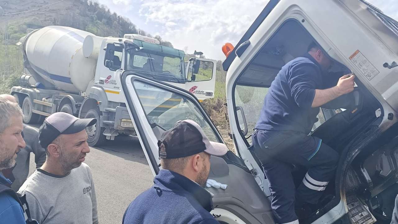 Beşikdüzü’nde korkutan yangın! İtfaiyeden önce Hızır gibi yetişti facianın önüne geçildi