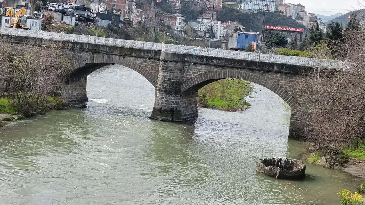 Trabzon'un dereleri çığlık atıyor