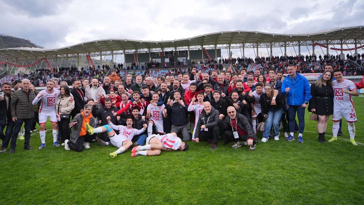 Helal olsun size ! Şampiyon Sebat Gençlikspor!