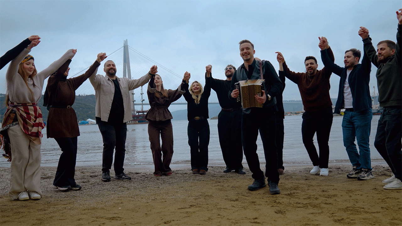 Karadeniz horonu yeniden yorumlandı