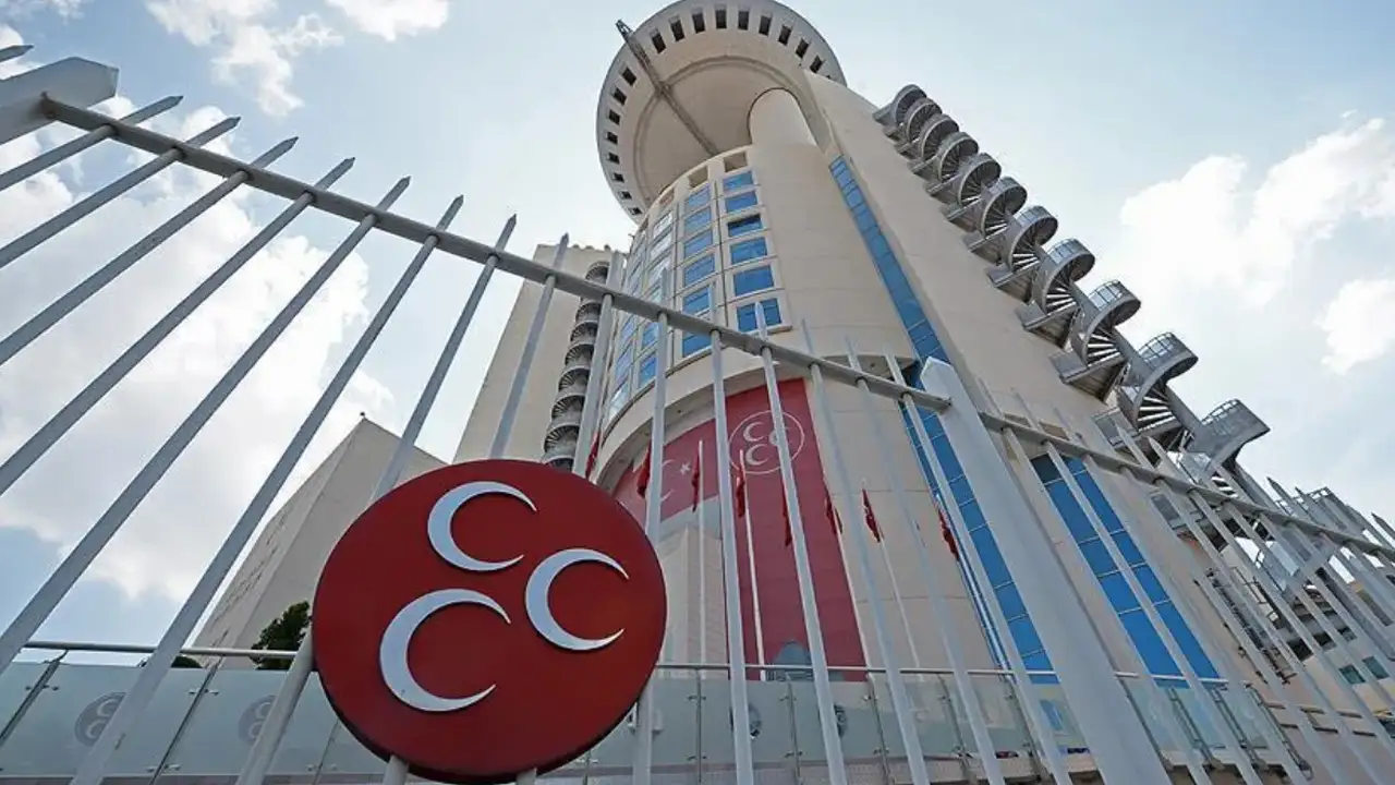 MHP’de deprem! İstanbul ve 39 teşkilat görevden alındı