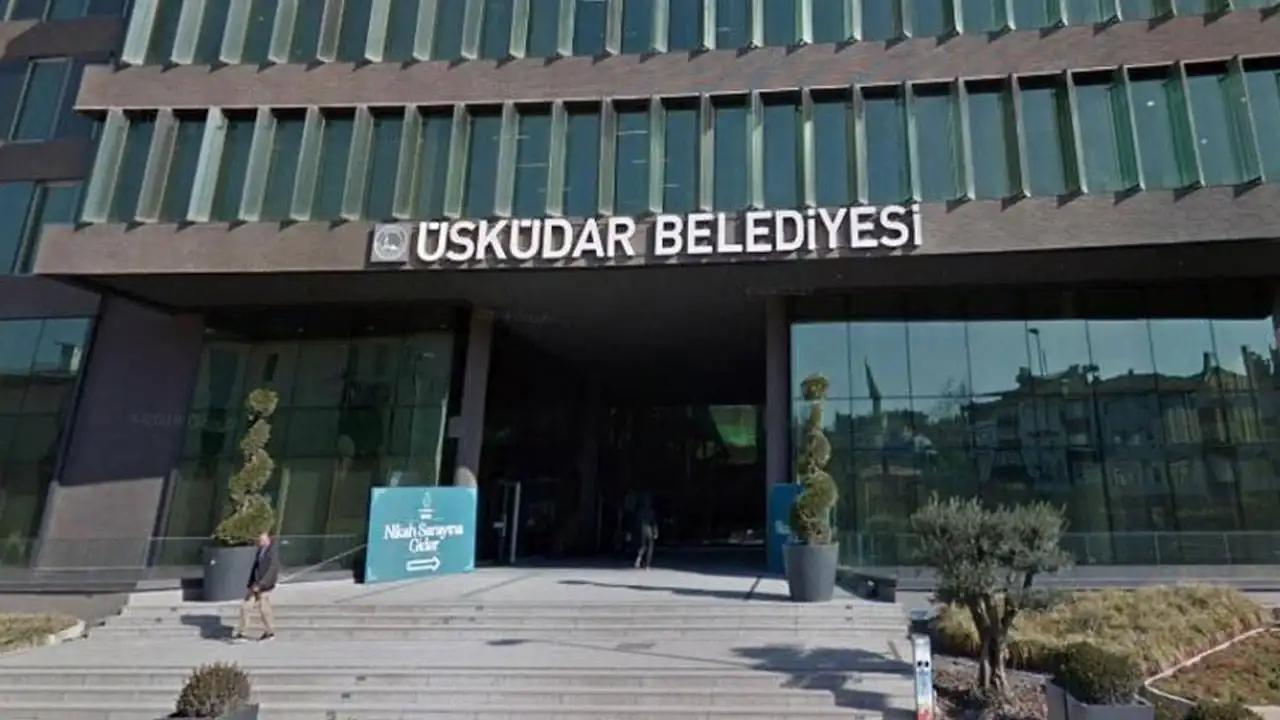 Üsküdar Belediyesi'ne operasyon! 20 kişi gözaltına alındı