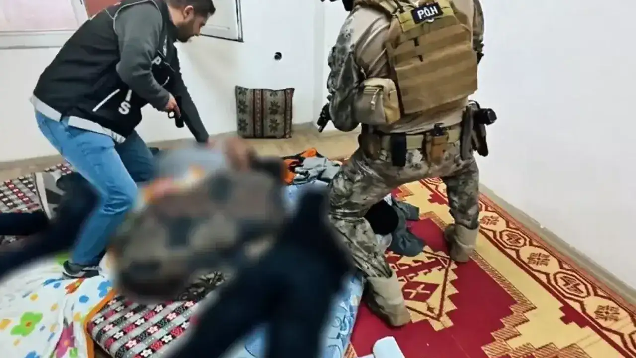 Bakan Çiftçi duyurdu! "Sokaklar temizlenene kadar"