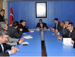 Vali'den kömür istediler