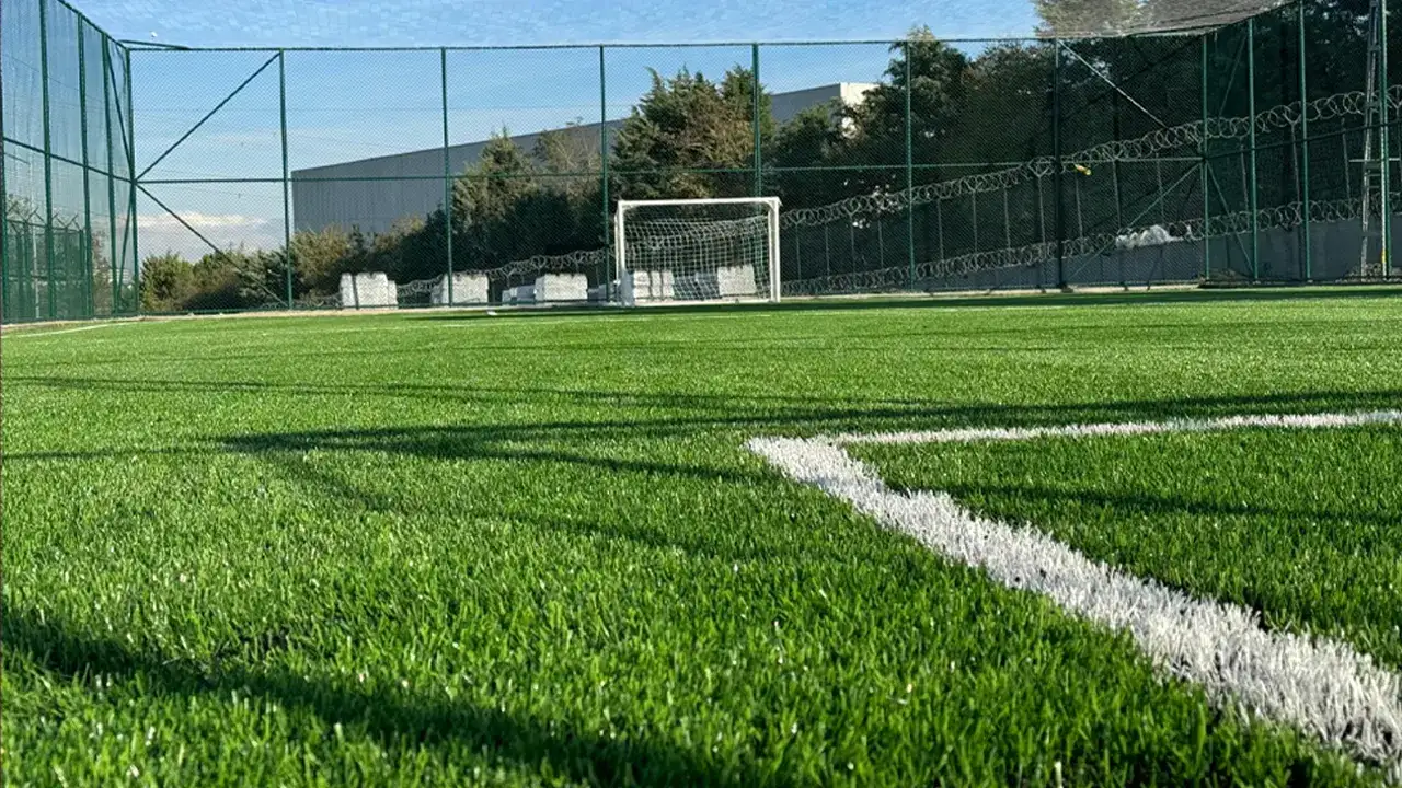 Trabzon’da 2 mahalleye futbol sahası yapılacak