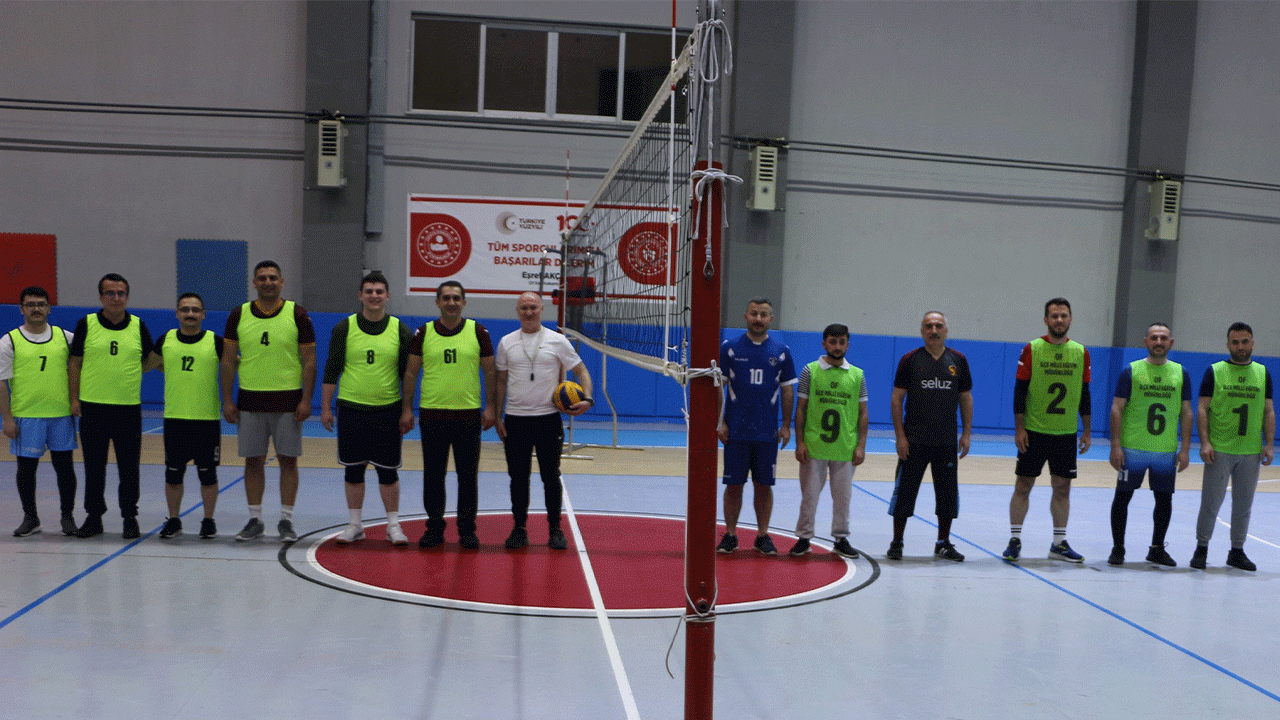 Trabzon'da voleybol heyecanı başladı