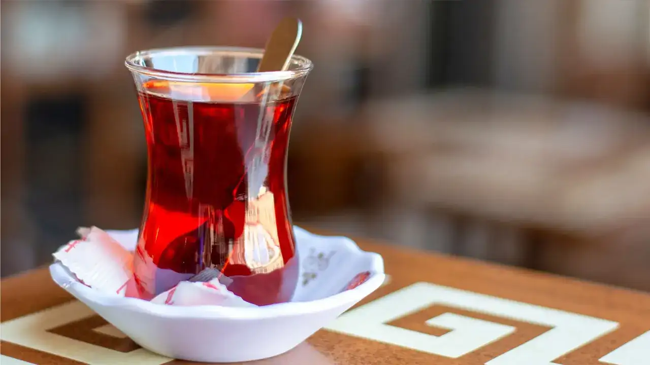 Çay tiryakilerini üzecek haber: Dev zam yapıldı